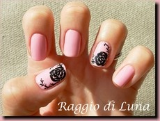 light-pink-and-black-nail-designs-44_15 Modele de unghii roz și negru