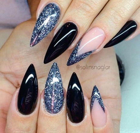 matte-black-and-silver-nails-58_19 Unghii negre și argintii mat