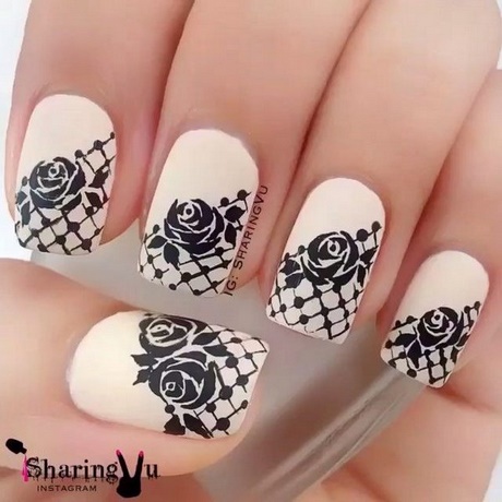 nail-art-designs-in-black-and-white-colors-98_18 Nail art designs în culori alb-negru
