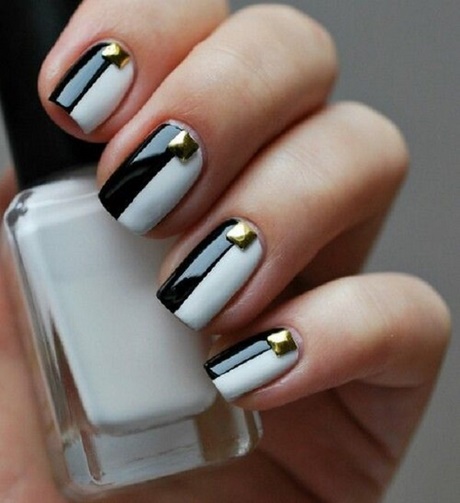nail-art-designs-with-black-and-white-43_2 Nail art modele cu alb-negru
