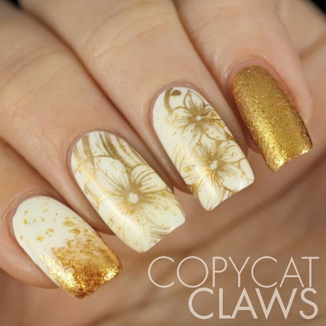 nail-art-gold-and-white-39 Nail art aur și alb