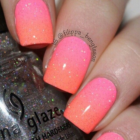 nail-art-on-pink-nail-polish-76_10 Nail art pe lac de unghii roz