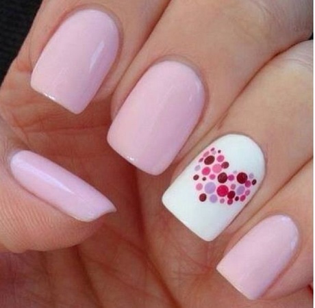 nail-art-on-pink-nails-68_14 Nail art pe unghii roz