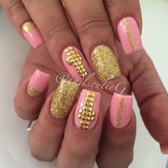 nail-art-pink-and-gold-85_7 Nail art roz și aur