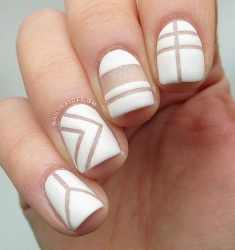 nail-art-white-design-31_5 Nail art Design alb