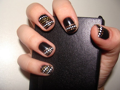 nail-designs-dark-colors-45_2 Modele de unghii culori inchise