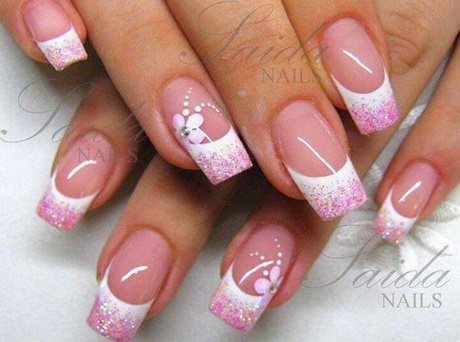 nail-designs-french-manicure-with-flowers-85_10 Modele de unghii manichiura frantuzeasca cu flori