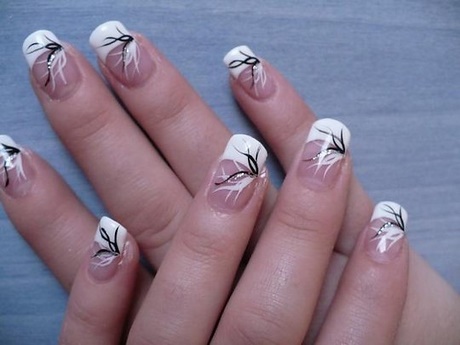 nail-designs-french-manicure-with-flowers-85_12 Modele de unghii manichiura frantuzeasca cu flori