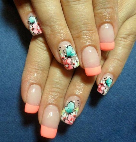 nail-designs-french-manicure-with-flowers-85_18 Modele de unghii manichiura frantuzeasca cu flori