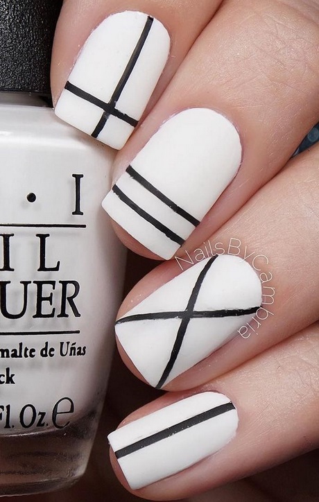 nail-designs-on-white-polish-67_5 Modele de unghii pe lac alb