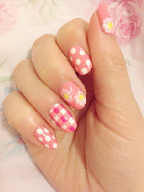 nail-designs-white-and-pink-77_15 Modele de unghii alb și roz