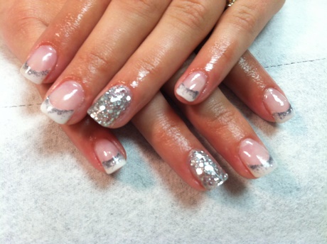 nail-designs-white-and-silver-00_10 Modele de unghii alb și argintiu