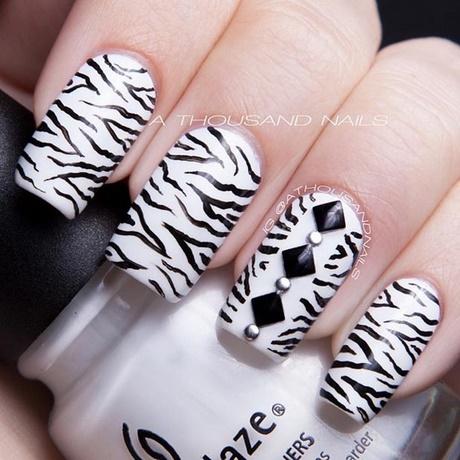 nail-designs-with-black-and-white-93_14 Modele de unghii cu alb-negru