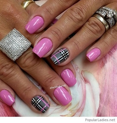 nail-designs-with-pink-88_19 Modele de unghii cu roz
