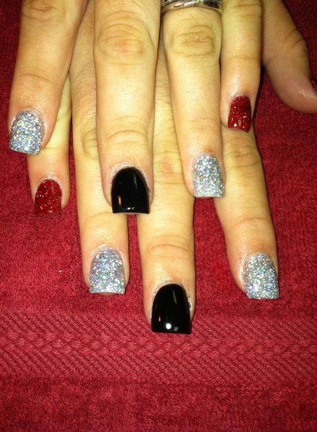 nails-black-and-red-28_10 Cuie negru și roșu