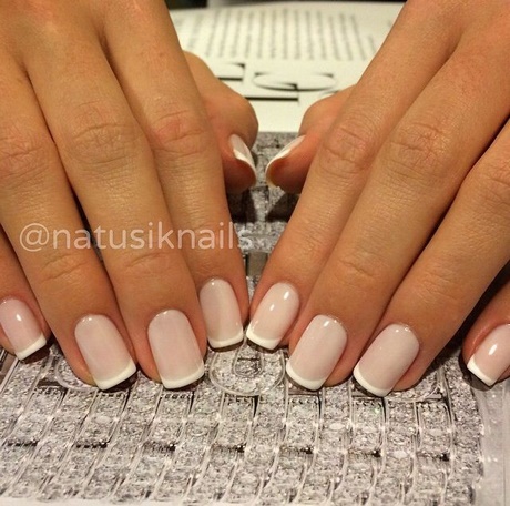 nails-french-manicure-designs-02_10 Cuie modele de manichiură franceză