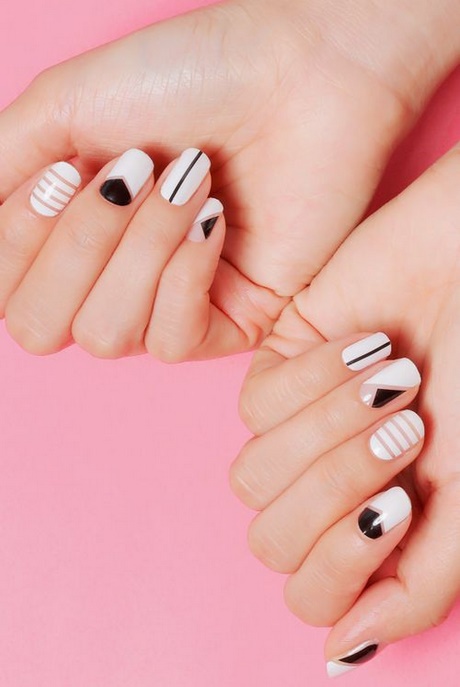nails-white-and-black-32_6 Cuie alb și negru