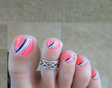 painted-toe-nail-art-33_5 Pictat deget de la picior nail art