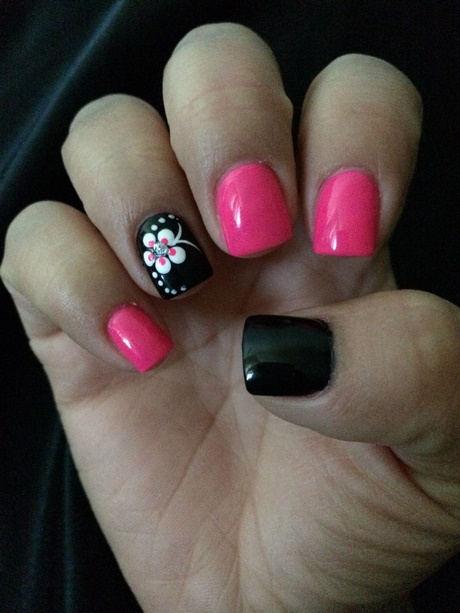 pink-and-black-nails-24_17 Unghii roz și negru