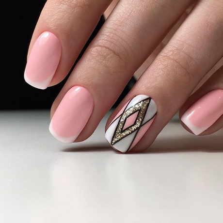 pink-and-gold-nail-art-designs-64 Modele de unghii roz și auriu