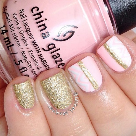 pink-and-gold-nail-designs-33_19 Modele de unghii roz și auriu