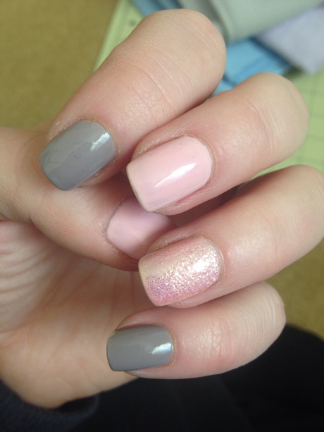 pink-and-grey-nails-68_12 Unghii roz și gri