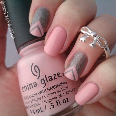 pink-and-grey-nails-68_18 Unghii roz și gri