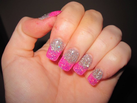pink-and-silver-nail-designs-59_8 Modele de unghii roz și argintiu