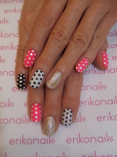 pink-black-white-nails-66_16 Roz negru alb cuie