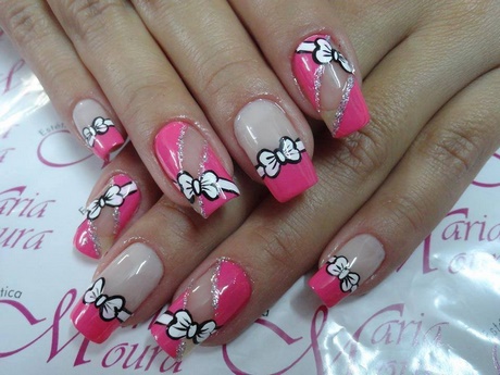 pink-color-nail-art-designs-83_16 Modele de unghii de culoare Roz