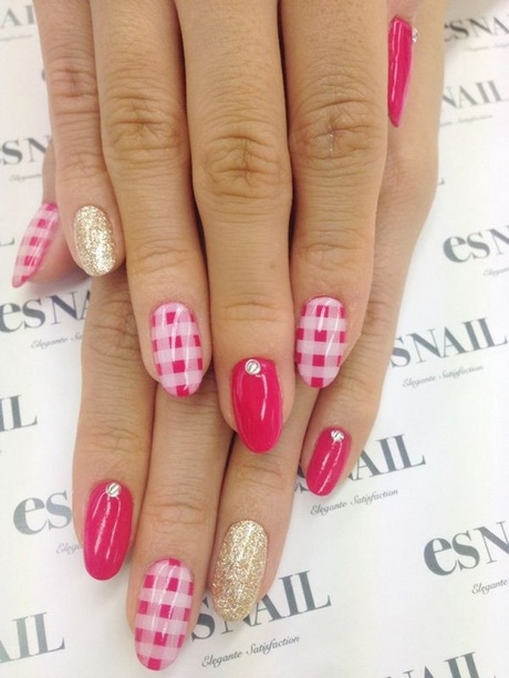 pink-color-nail-art-designs-83_19 Modele de unghii de culoare Roz