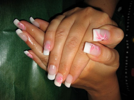 pink-french-nail-art-14_19 Roz Franceză nail art