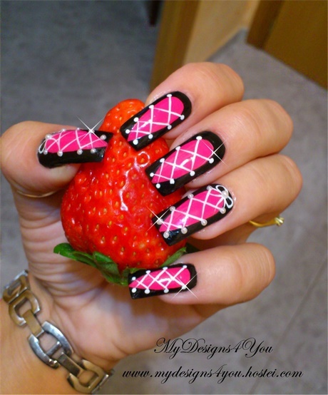 pink-n-black-nail-designs-28_9 Roz n negru modele de unghii