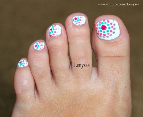 pretty-toe-nail-designs-16_18 Modele de unghii destul de deget de la picior