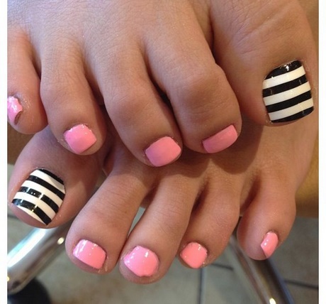 pretty-toe-nail-designs-16_5 Modele de unghii destul de deget de la picior