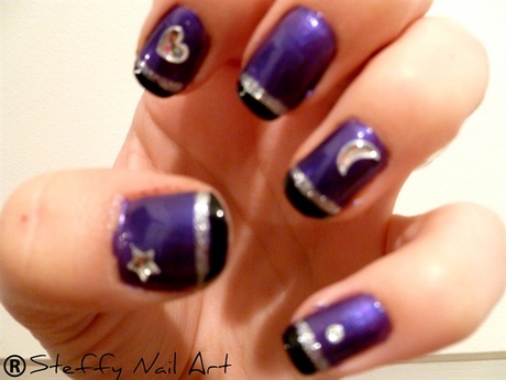 purple-and-black-nail-art-designs-87_13 Modele de unghii violet și negru