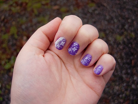 purple-and-white-nail-art-22_10 Violet și alb nail art