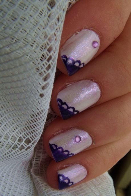 purple-and-white-nail-art-22_13 Violet și alb nail art