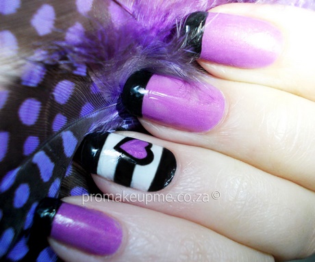 purple-black-and-white-nail-designs-02_11 Modele de unghii alb-negru violet