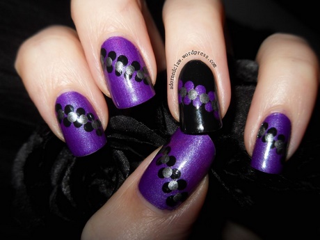 purple-black-and-white-nail-designs-02_20 Modele de unghii alb-negru violet