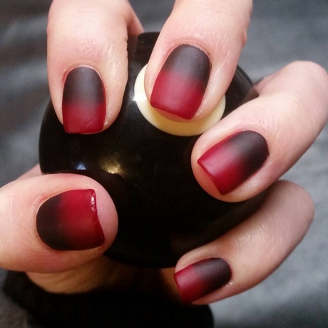 red-and-black-nail-art-designs-14_5 Modele de unghii roșii și negre