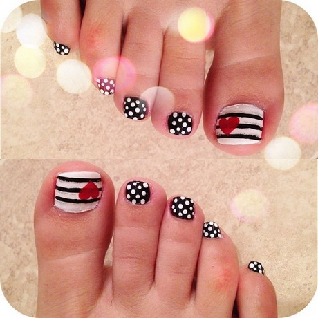 red-black-and-white-toe-nail-designs-16_2 Modele de unghii roșu negru și alb