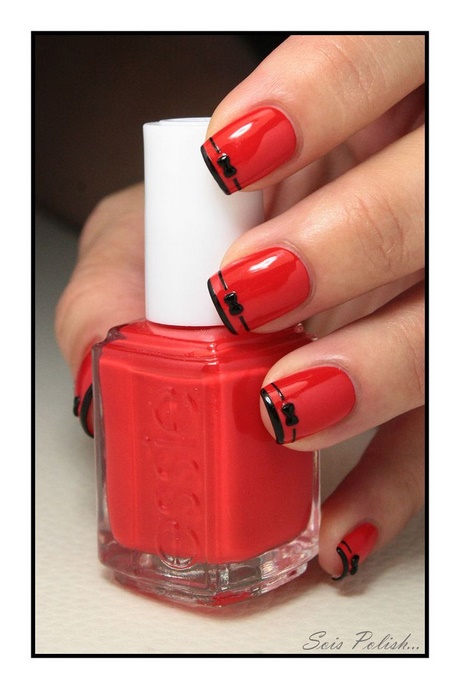 red-black-nails-79_9 Unghii roșii negre