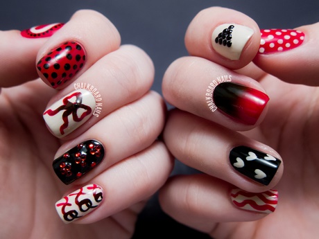 red-black-white-nail-designs-99_12 Modele de unghii alb-negru roșu