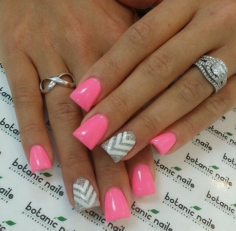 silver-and-pink-nail-designs-80_3 Modele de unghii de argint și roz