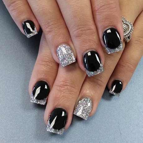 silver-black-nails-93_5 Unghii negre argintii