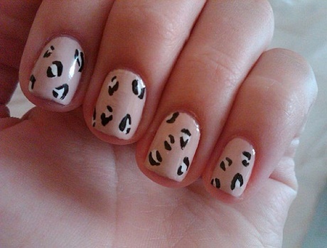 simple-and-nice-nail-art-design-77_6 Design simplu și frumos de unghii