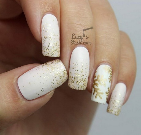 white-and-gold-nail-designs-68_5 Modele de unghii albe și aurii