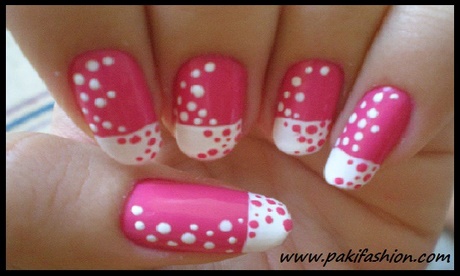 white-and-pink-nail-art-40_14 Arta unghiilor albe și roz