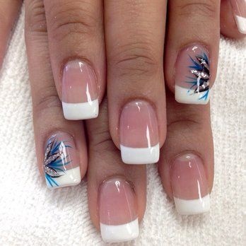 white-french-nail-designs-48_8 Modele albe de unghii franceze